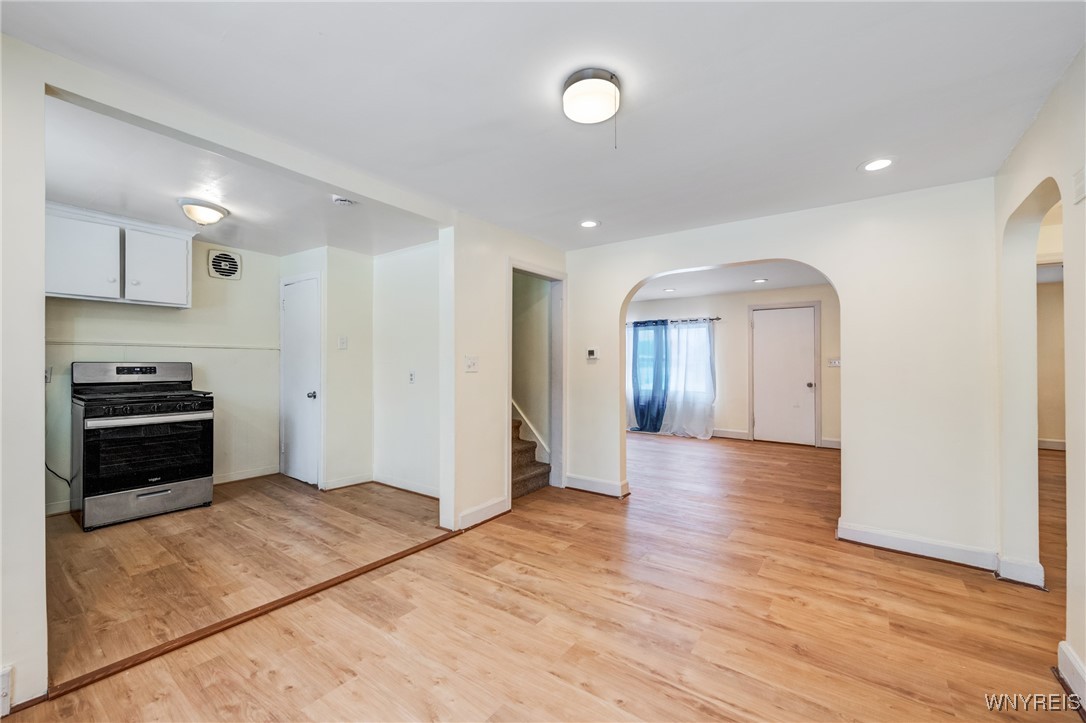 321 Eggert Road, Cheektowaga, New York image 12