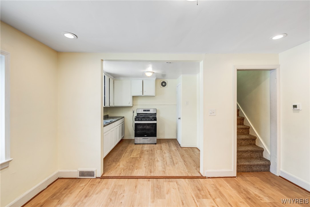 321 Eggert Road, Cheektowaga, New York image 19