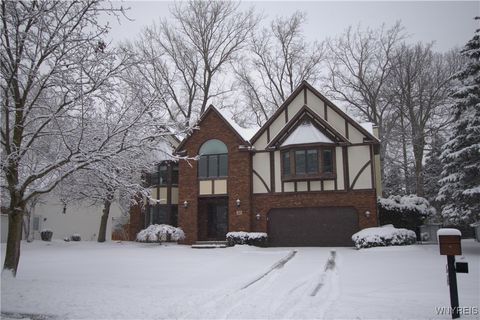 Photo of 40 Vassar Drive, Amherst, NY 14068 (MLS # B1658242)