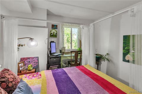Tiny photo for 5 Cambridge SQ #G, Amherst, NY 14221 (MLS # B1694556)