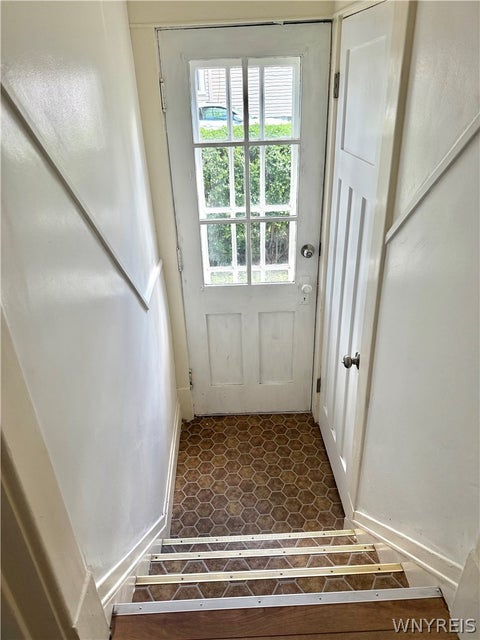 Tiny photo for 75 W Hazeltine Avenue, Tonawanda, NY 14217 (MLS # B1709269)