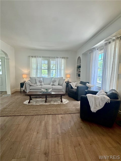 Tiny photo for 75 W Hazeltine Avenue, Tonawanda, NY 14217 (MLS # B1709269)