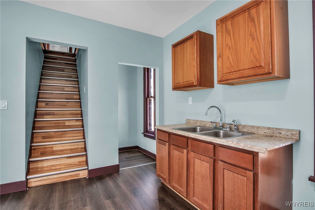 189 Reed Street, Buffalo, New York image 11
