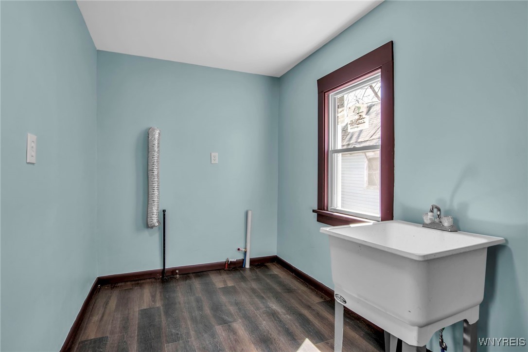 189 Reed Street, Buffalo, New York image 27
