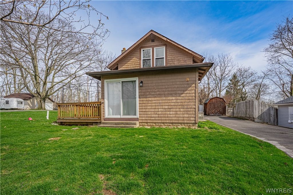 Photo of 2378 Riverview Drive, Wilson, NY 14172 (MLS # B1674518)