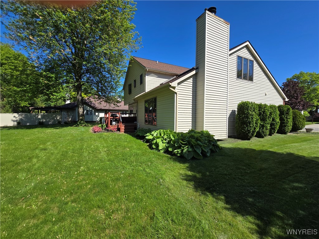589 Briarwood Lane, Lewiston, New York image 4