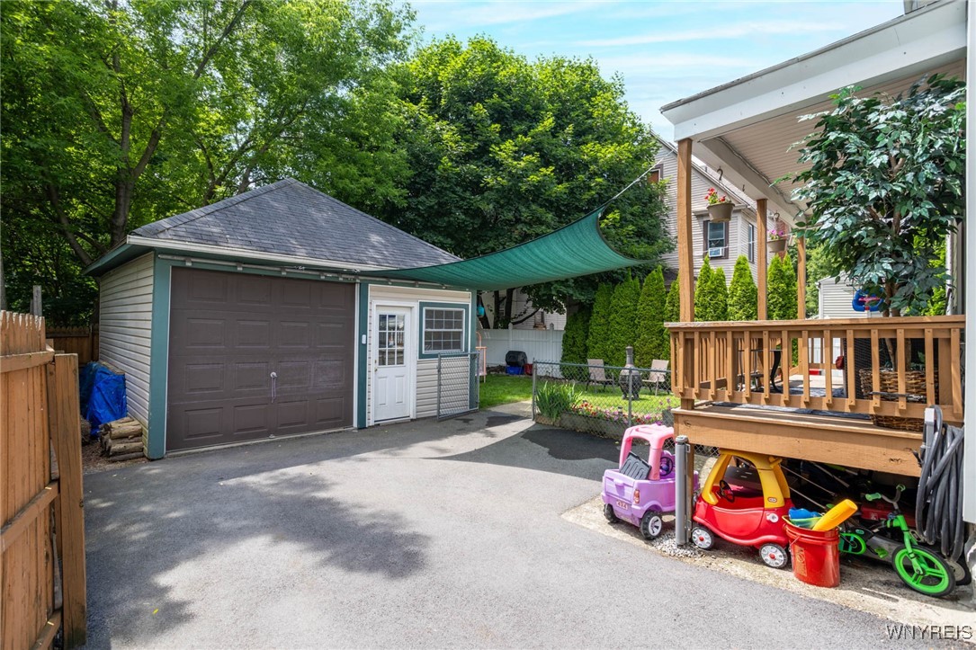 Batavia City, New York 14020, United States, 3 Bedrooms Bedrooms, ,2 BathroomsBathrooms,Residential,Active,166374