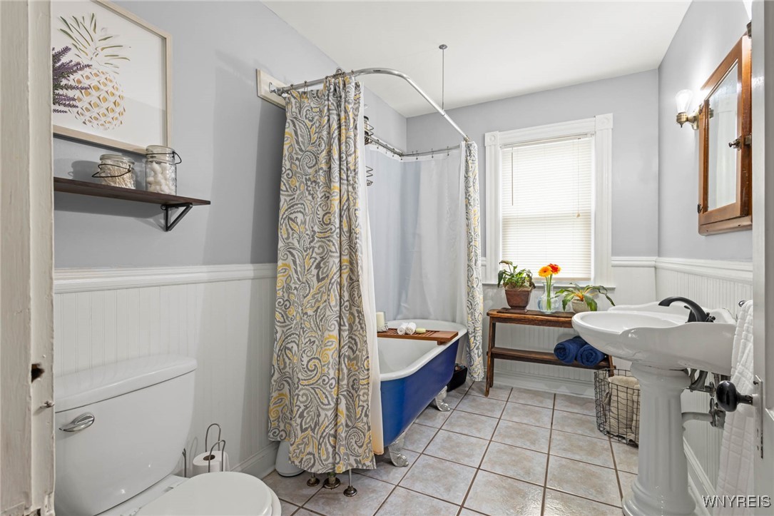 Batavia City, New York 14020, United States, 3 Bedrooms Bedrooms, ,2 BathroomsBathrooms,Residential,Active,166374