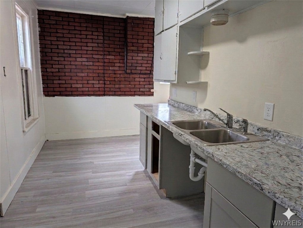 Photo of 616 7th Ave (lower) ST, Niagara Falls, NY 14301 (MLS # B1705003)