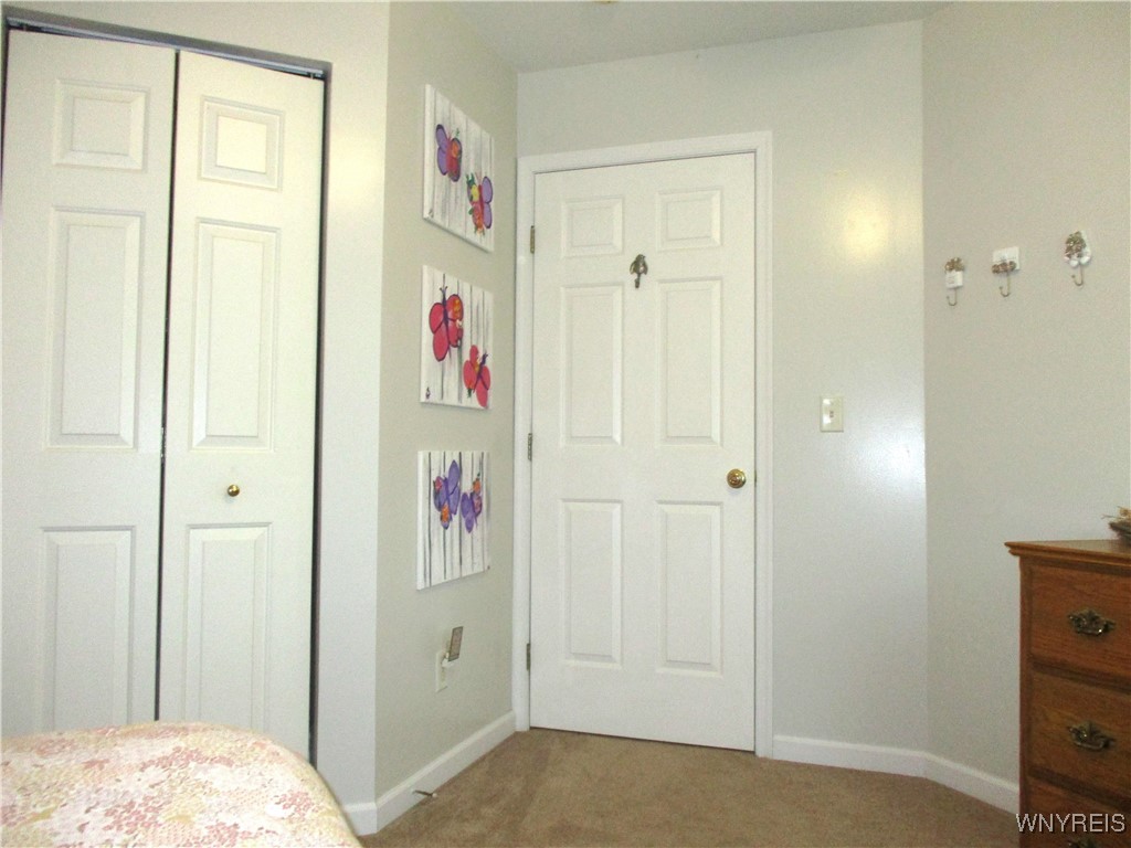 1621 Schoellkopf Road, Hamburg, New York image 32