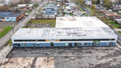 Photo of 2425 Hyde Park Boulevard, Niagara Falls, NY 14305 (MLS # B1713038)