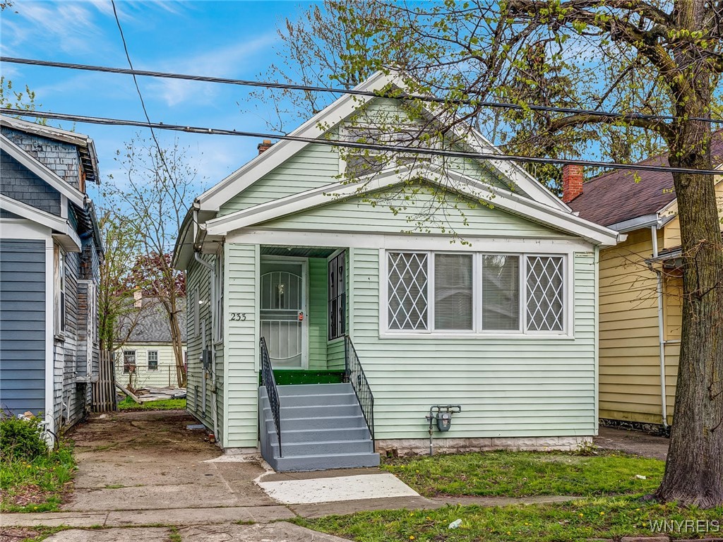 233 Stevens Avenue, Buffalo, New York image 1