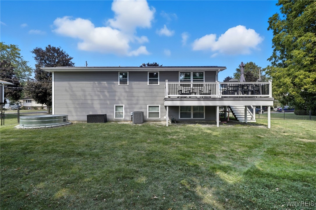 Royalton, New York 14105, United States, 4 Bedrooms Bedrooms, ,2 BathroomsBathrooms,Residential,Pending,211285