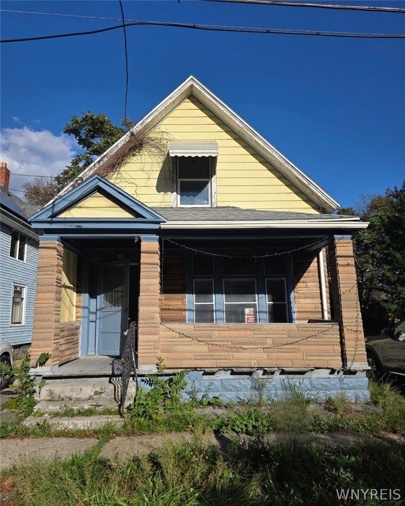 301 Peach Street