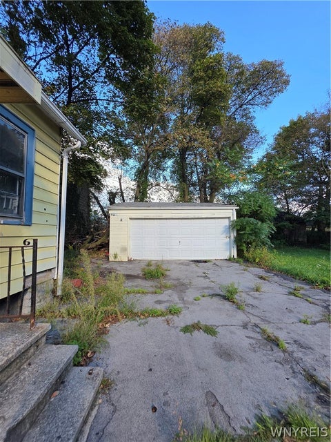 Tiny photo for 301 Peach Street, Buffalo, NY 14204 (MLS # B1715029)