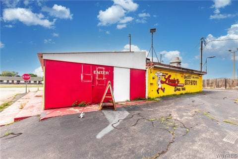 Tiny photo for 69 Grand Island Boulevard, Tonawanda, NY 14150 (MLS # B1706116)