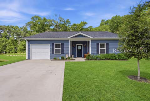 Homes For Sale - 32 Avalon Drive<br/> Beaufort, SC 29907