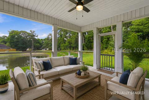 Homes For Sale - 32 Avalon Drive<br/> Beaufort, SC 29907