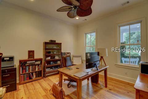 Homes For Sale - 18 Bow Circle<br/> Beaufort County, Hilton Head Island, SC 29928