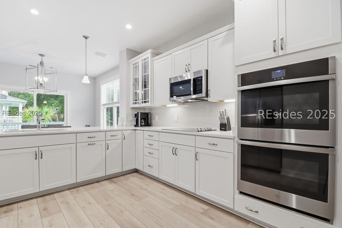 11 Hammock Breeze Way