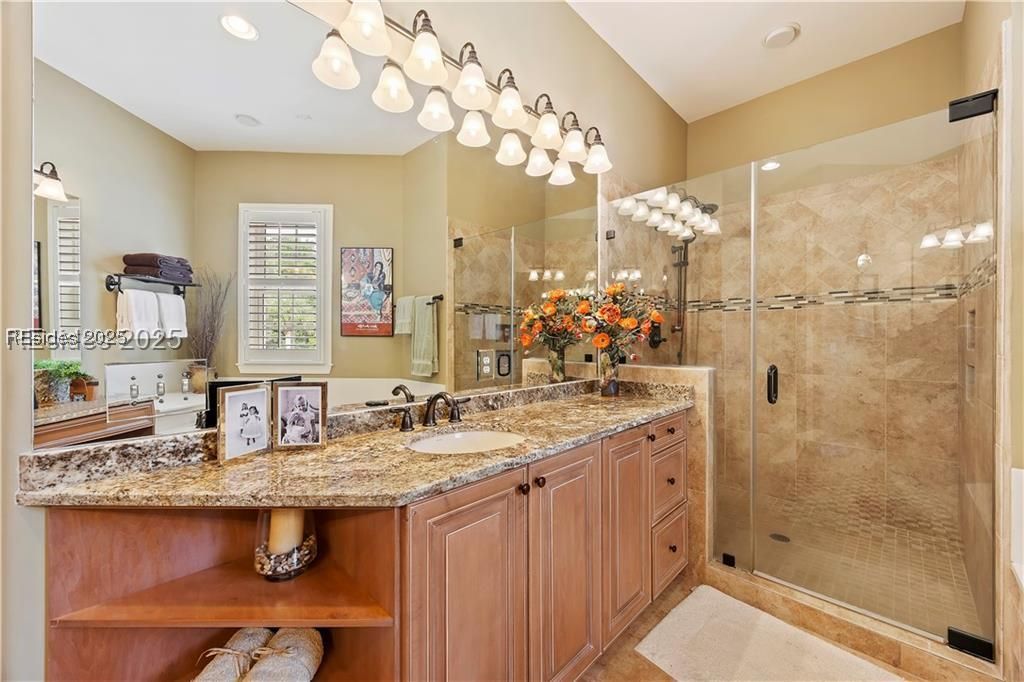 Hilton Head Island, South Carolina 29926, United States, 4 Bedrooms Bedrooms, ,4 BathroomsBathrooms,Residential,Active,117986