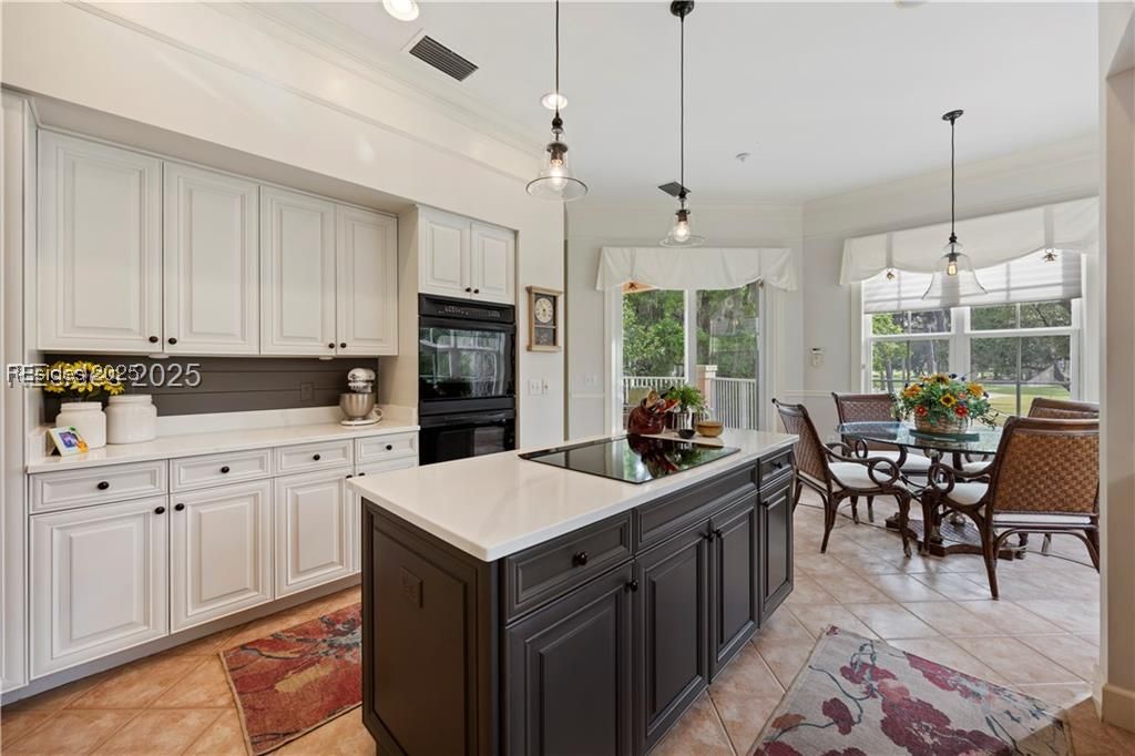 Hilton Head Island, South Carolina 29926, United States, 4 Bedrooms Bedrooms, ,4 BathroomsBathrooms,Residential,Active,117986