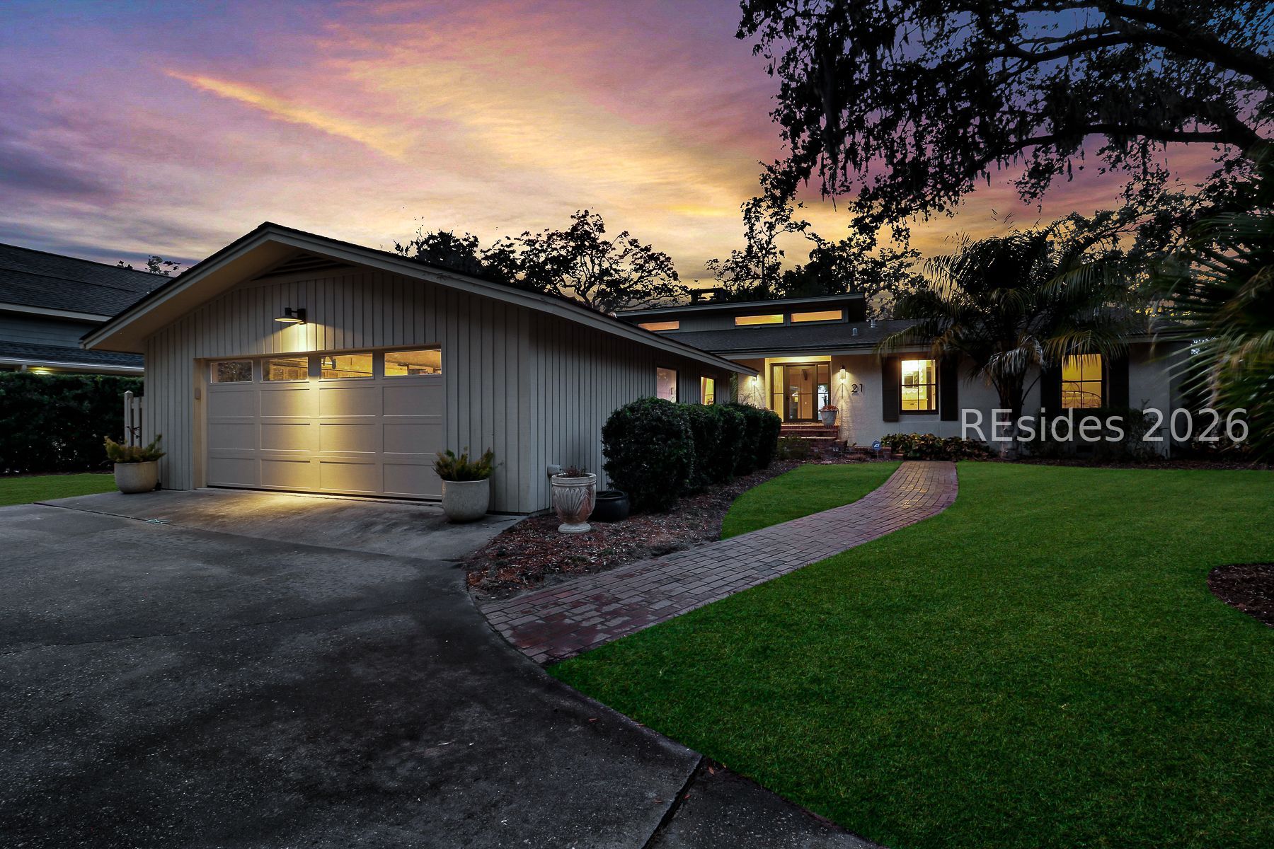 21 N Calibogue Cay Road