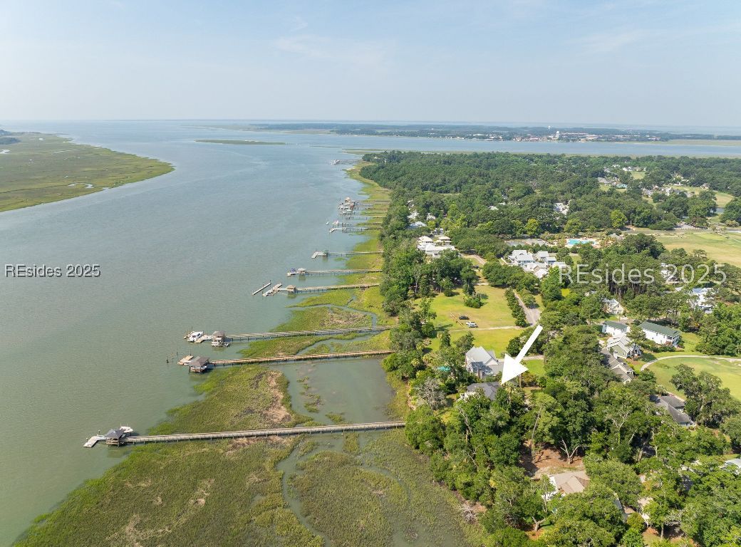 Beaufort, South Carolina 29907, United States, 4 Bedrooms Bedrooms, ,6 BathroomsBathrooms,Residential,Active,220695