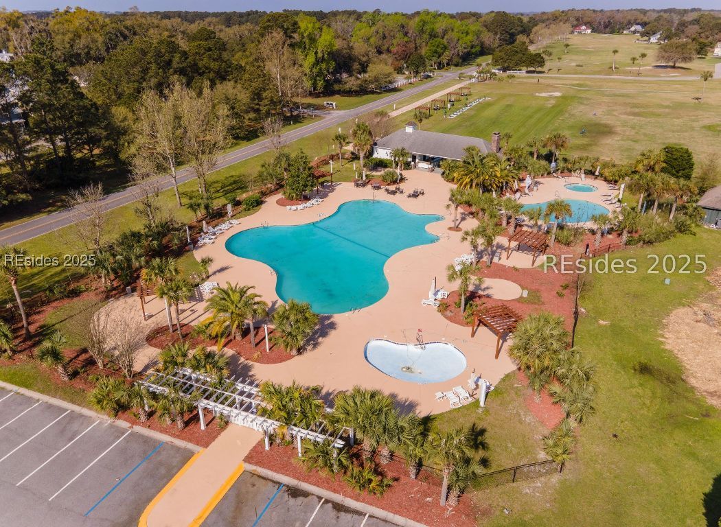 Beaufort, South Carolina 29907, United States, 4 Bedrooms Bedrooms, ,6 BathroomsBathrooms,Residential,Active,220695