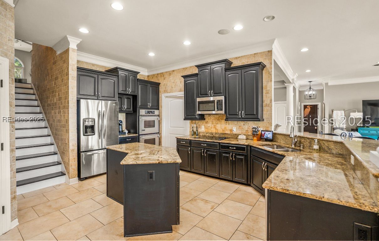 Beaufort, South Carolina 29907, United States, 4 Bedrooms Bedrooms, ,6 BathroomsBathrooms,Residential,Active,220695