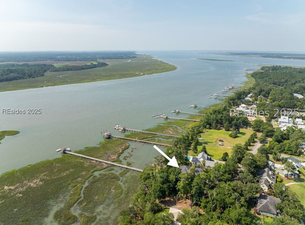 Beaufort, South Carolina 29907, United States, 4 Bedrooms Bedrooms, ,6 BathroomsBathrooms,Residential,Active,220695