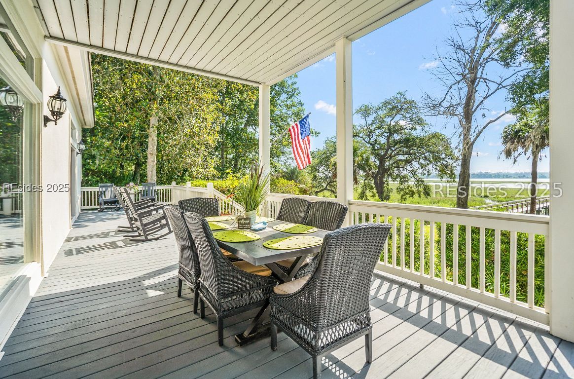 Beaufort, South Carolina 29907, United States, 4 Bedrooms Bedrooms, ,6 BathroomsBathrooms,Residential,Active,220695