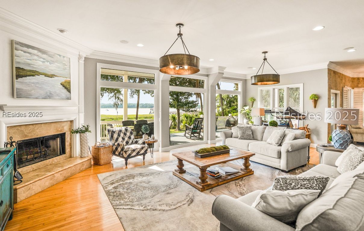 Beaufort, South Carolina 29907, United States, 4 Bedrooms Bedrooms, ,6 BathroomsBathrooms,Residential,Active,220695