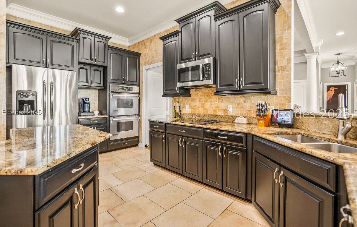 Beaufort, South Carolina 29907, United States, 4 Bedrooms Bedrooms, ,6 BathroomsBathrooms,Residential,Active,220695