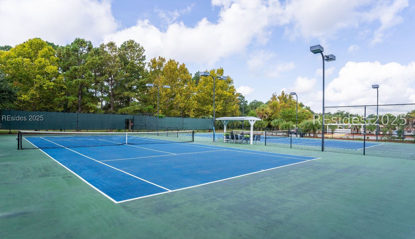 Beaufort, South Carolina 29907, United States, 4 Bedrooms Bedrooms, ,6 BathroomsBathrooms,Residential,Active,220695