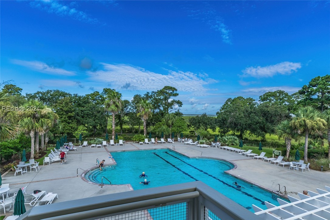 Beaufort, South Carolina 29906, United States, 2 Bedrooms Bedrooms, ,3 BathroomsBathrooms,Residential,Active,37975