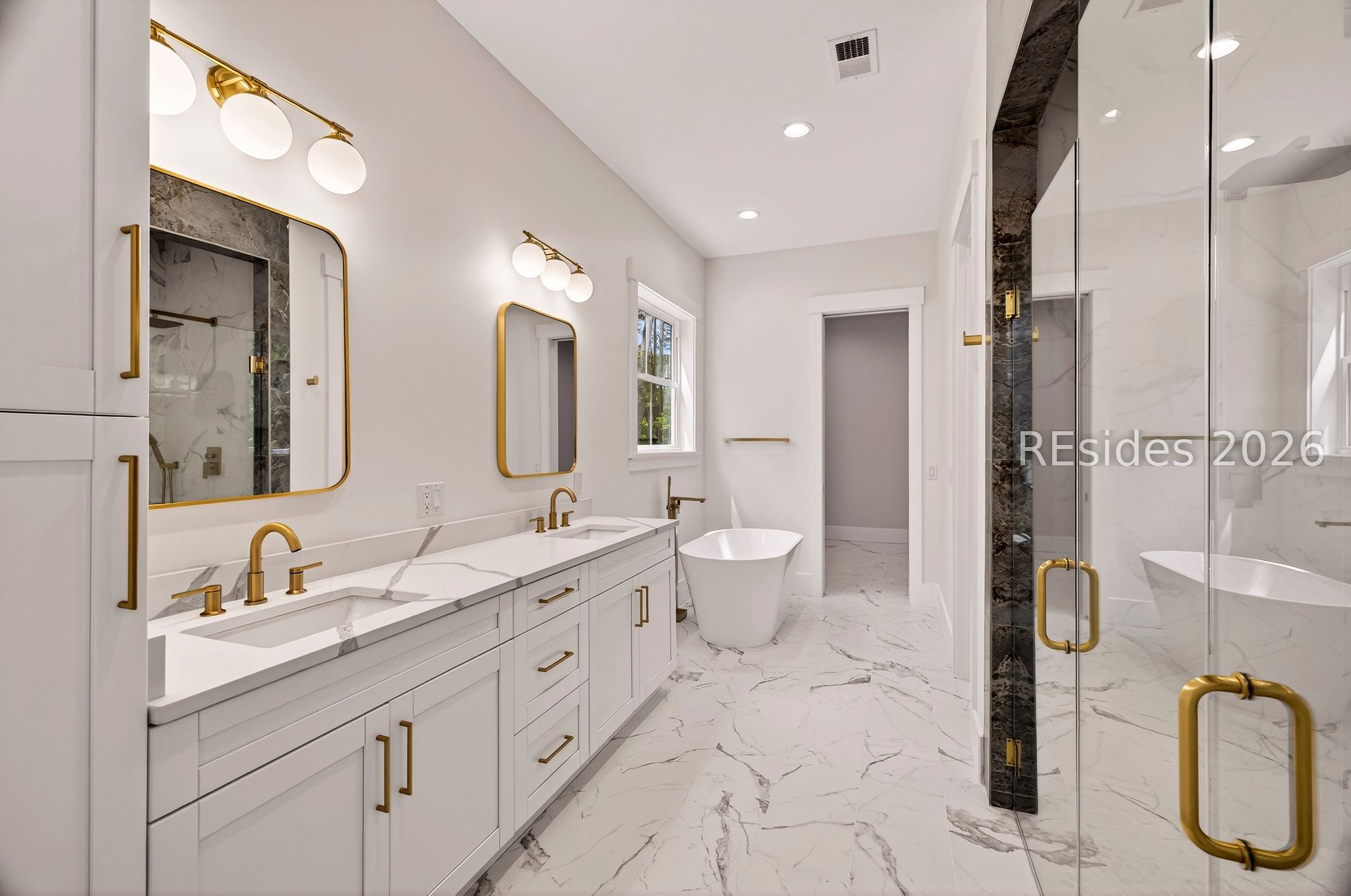 Hilton Head Island, South Carolina, 29926, United States, 5 Bedrooms Bedrooms, ,5 BathroomsBathrooms,Residential,Active,2039022