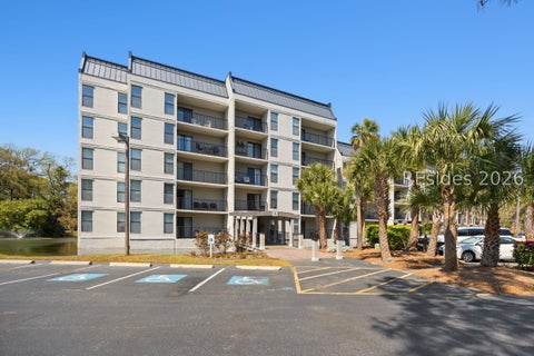 Condo For Sale - 34 S Forest Beach Drive #B2<br/> Hilton Head Island, SC 29928