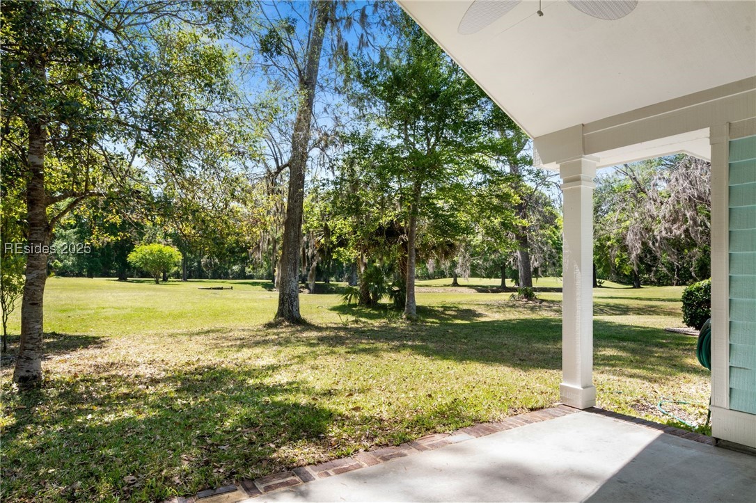 11 Morning Mist Place, Bluffton, Texas image 24