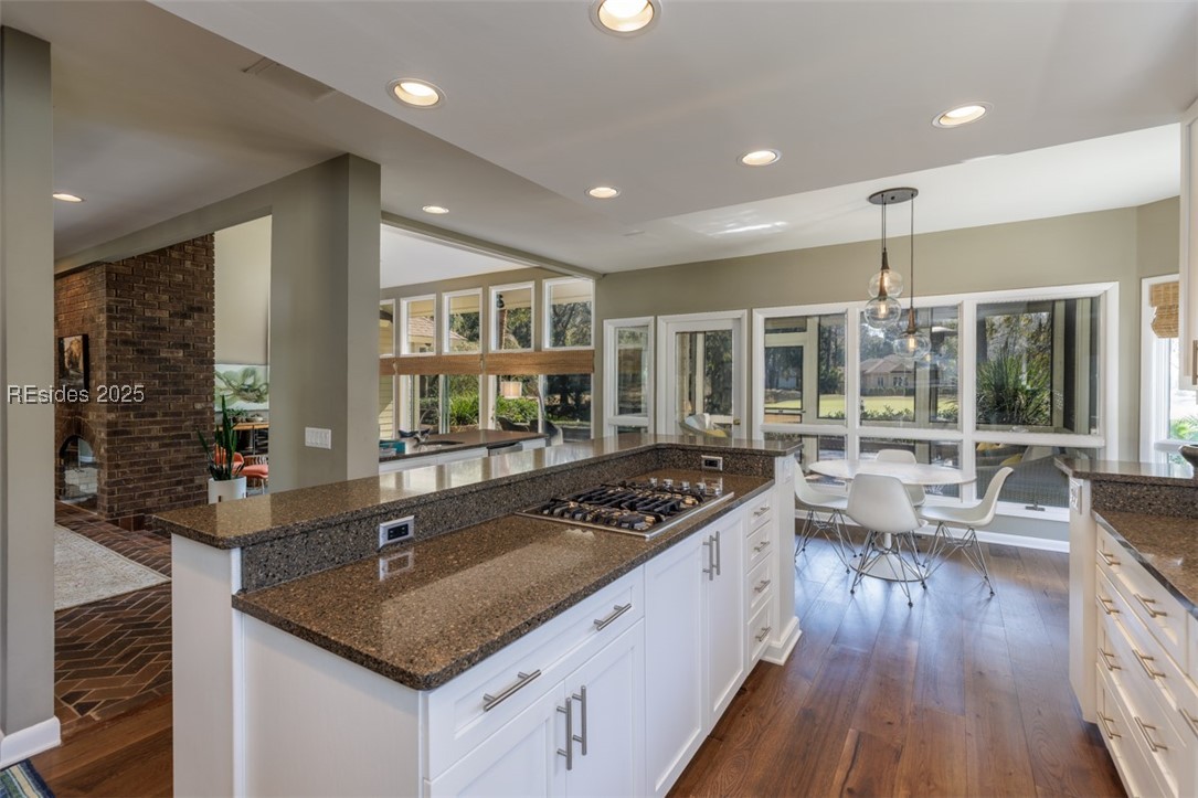 Hilton Head Island, South Carolina 29928, United States, 4 Bedrooms Bedrooms, ,5 BathroomsBathrooms,Residential,Active,79366