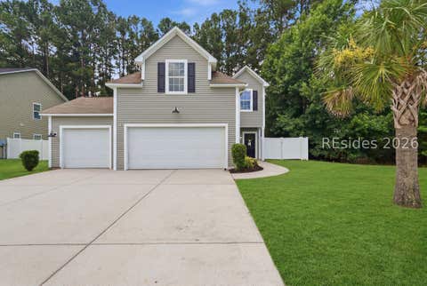 Homes For Sale - 4 Swamp White Oak Drive<br/> Bluffton, SC 29910