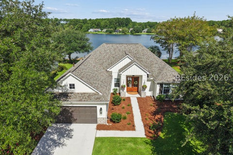 Homes For Sale - 130 Lake Somerset Circle<br/> Bluffton, SC 29909