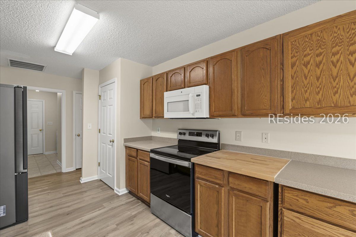 4 Wellington Court