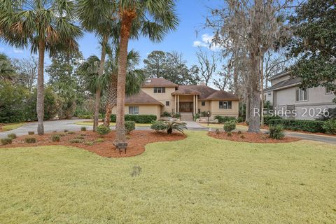 Homes For Sale - 18 Leamington Lane<br/> Hilton Head Island, SC 29928