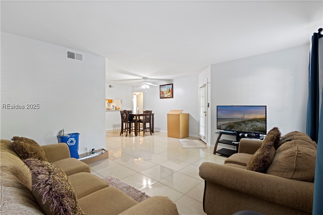 30 Mathews Drive #401, Hilton Head Island, Texas image 6