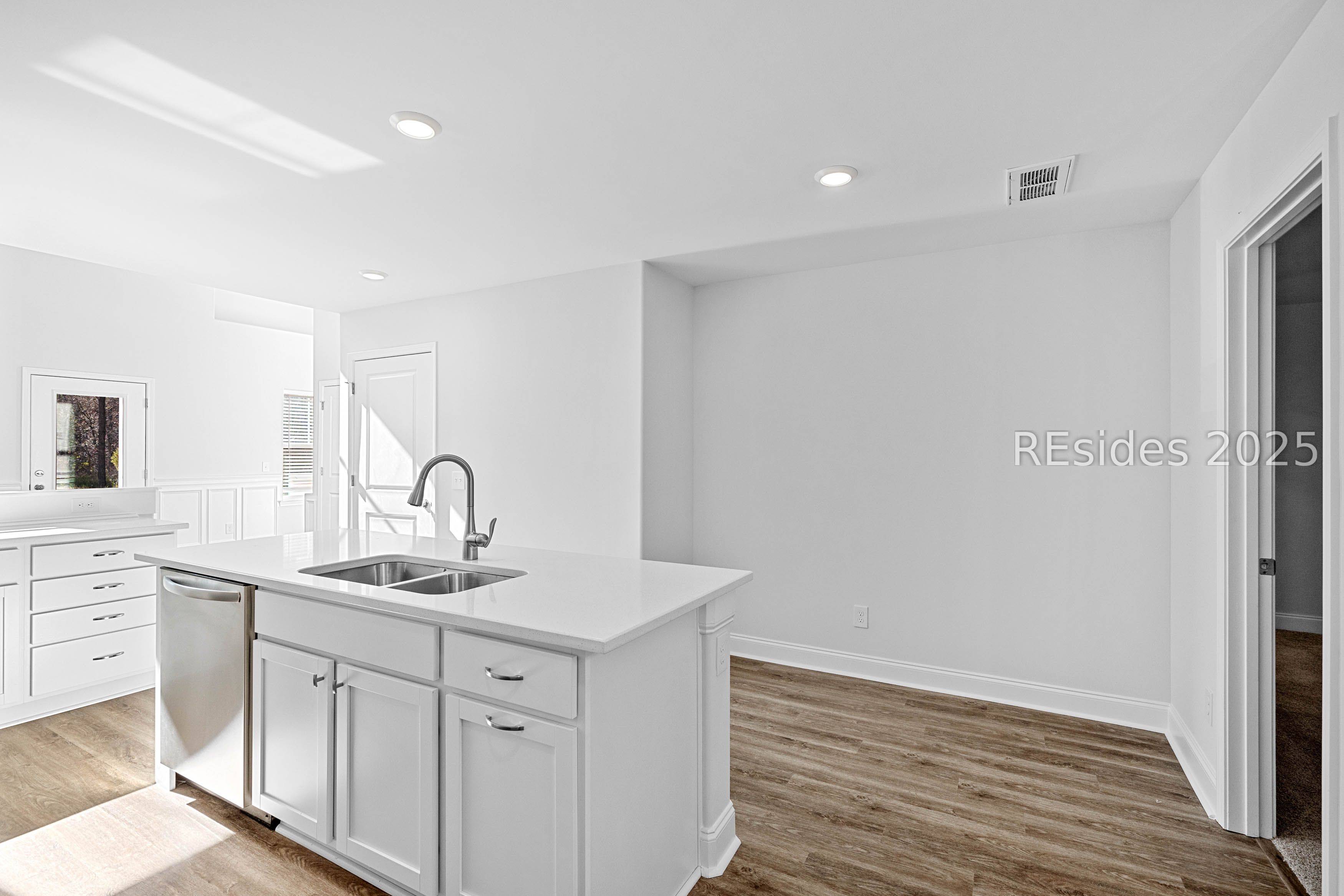 Hardeeville, South Carolina 29927, United States, 3 Bedrooms Bedrooms, ,3 BathroomsBathrooms,Residential,Active,85492