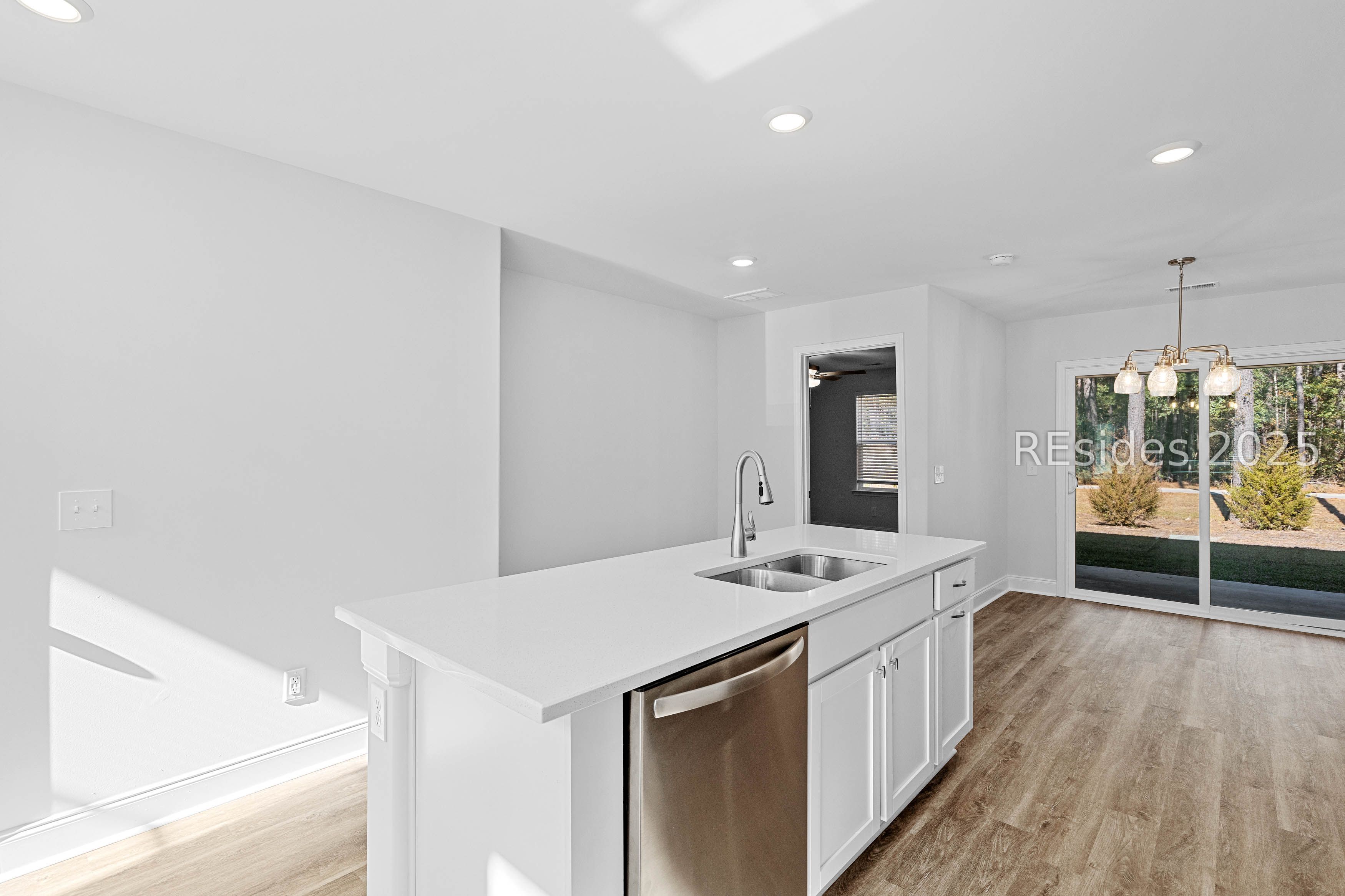 Hardeeville, South Carolina 29927, United States, 3 Bedrooms Bedrooms, ,3 BathroomsBathrooms,Residential,Active,85492