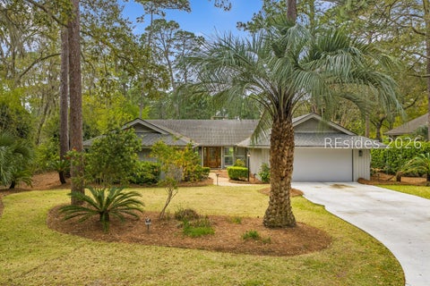 Homes For Sale - 16 Newhall Road<br/> Hilton Head Island, SC 29928