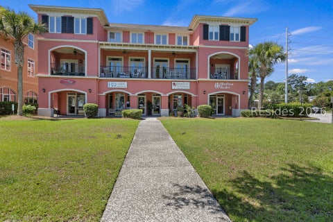 Townhouse For Rent - 10 Johnston Way #SUITE F<br/> Bluffton, SC 29910