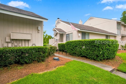 Condo For Sale - 5 Gumtree Road #F-5<br/> Hilton Head Island, SC 29926